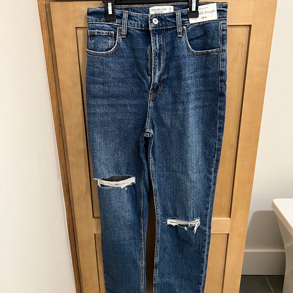 Abercrombie and Fitch Ankle Straight Ultra High Rise Jeans